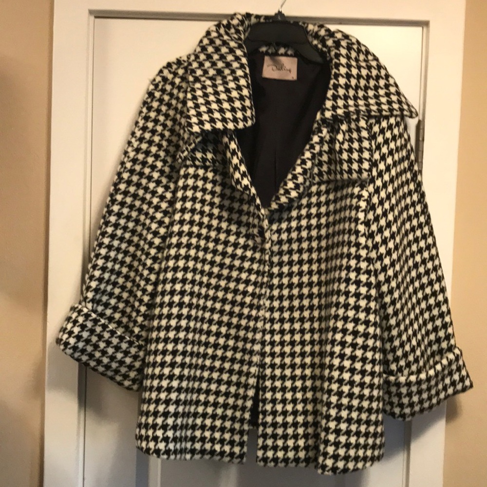 Houndstooth coat